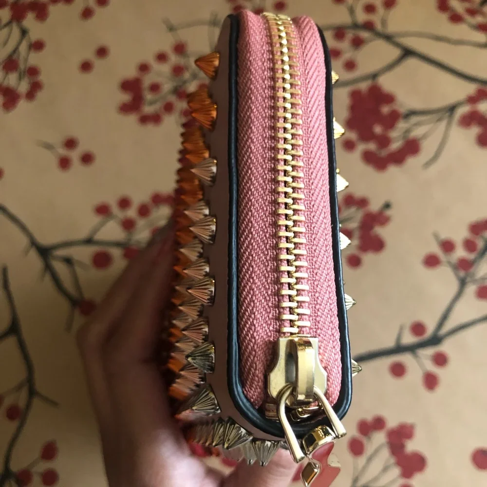 🎉SOLD🎉 Authentic Louboutin Panettone Long wallet in tri color - Picture 6 of 13